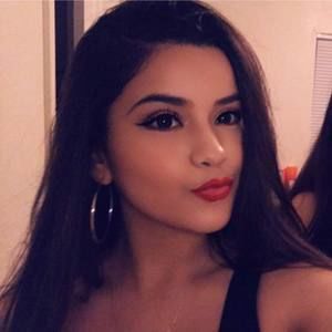 Meet your Posher, Vanessa